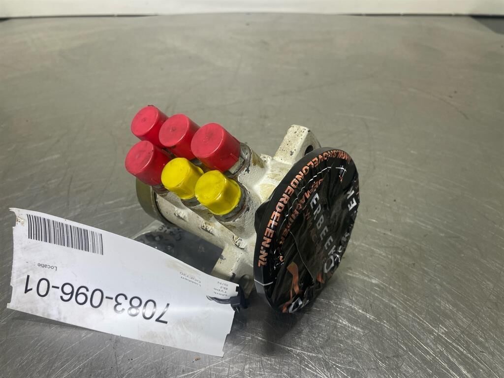 A934C-10009603-Swing joint parts 3