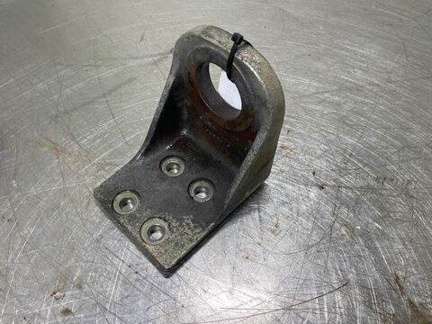 L544-9841130-Motor mount/Konsole/Motorsteun 2