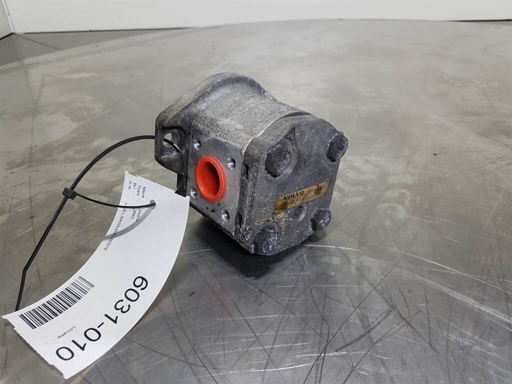 L30G - Gearpump/Zahnradpumpe/Tandwielpomp 2