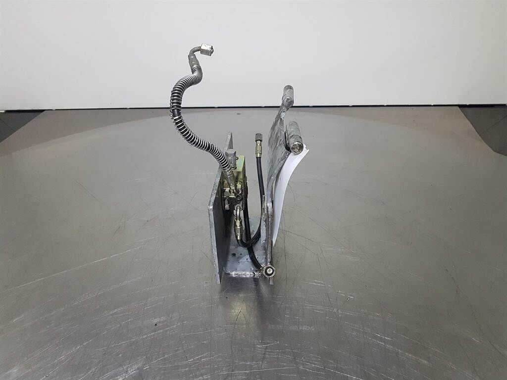 9582637/10042483-Distribution block/Verteiler 3