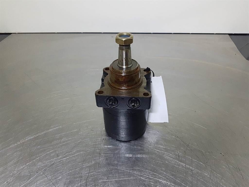 780-0240-000-003-EPC201276-Hydraulic motor 2