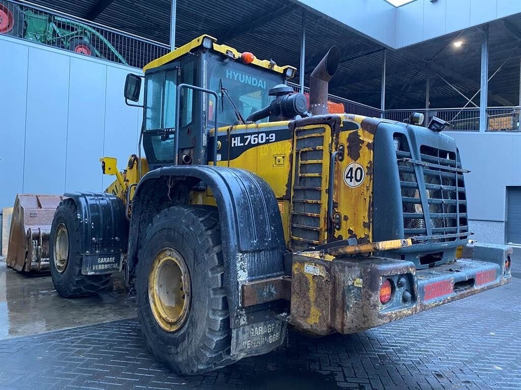 Hyundai HL 760 -9 (For parts) 2