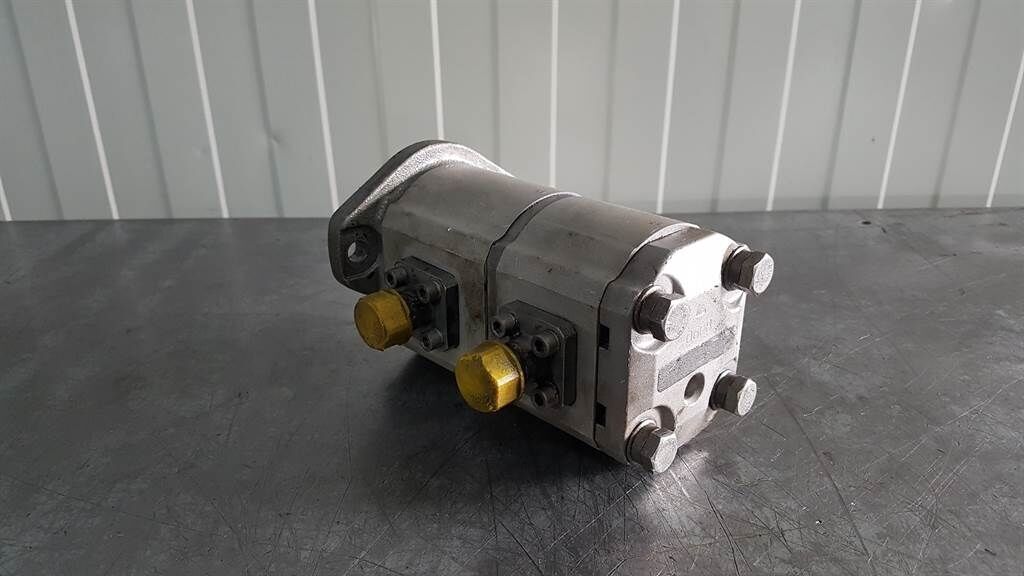 L25B-Z - Gearpump/Zahnradpumpe/Tandwielpomp 2