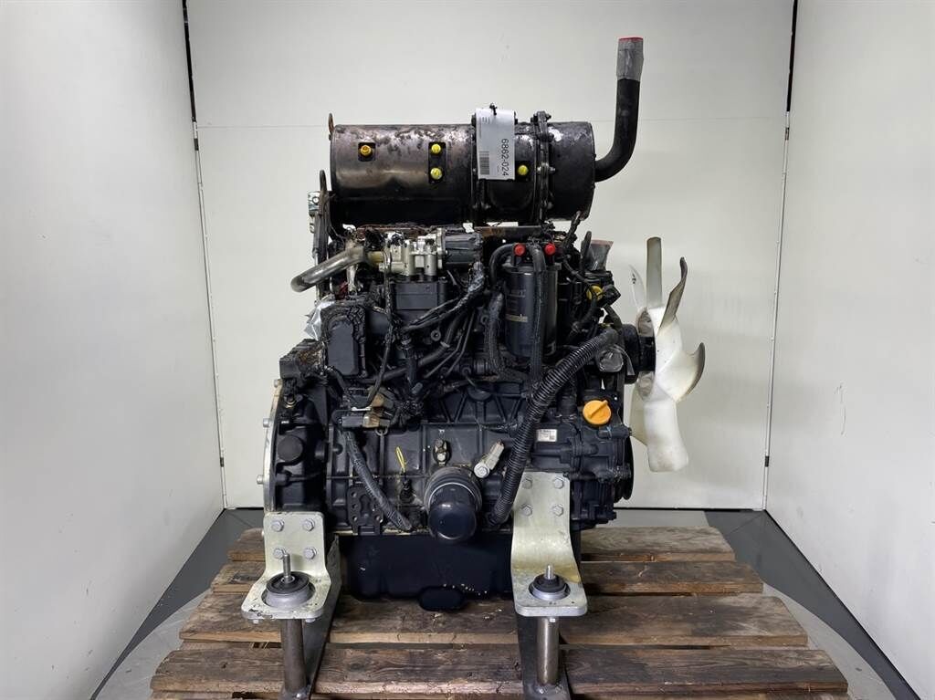 L506C-Yanmar 4TNV98C-SJLW5- /Motor 3
