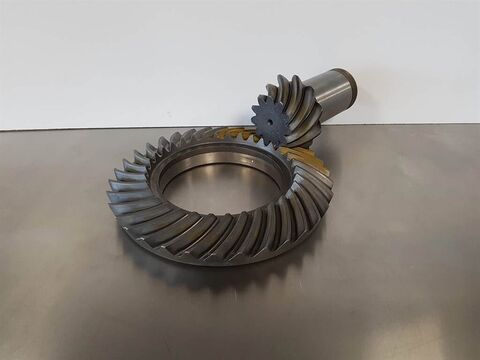 Sonstige L538/L542- 10411090 - Bevel gear set/Kegelradsat