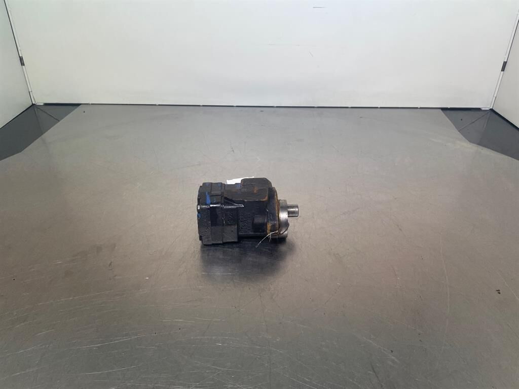 Z34-22-White-Hydraulic motor/Hydraulikmotor 2