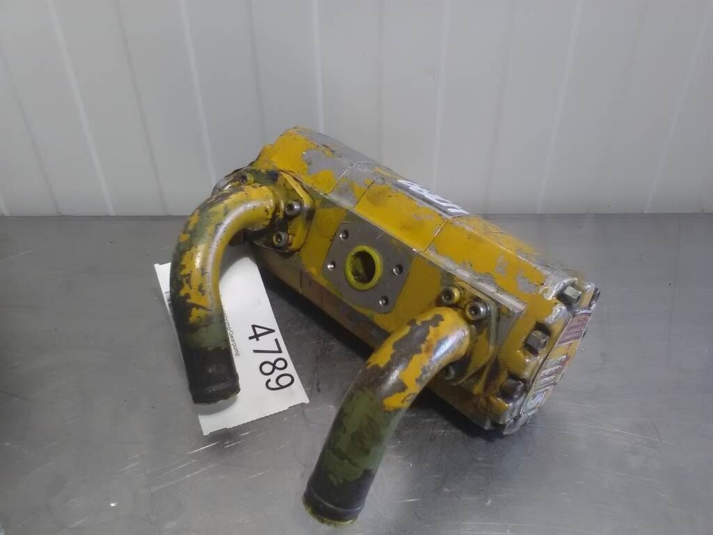 1AA2015/15/08L30 - Gearpump/Zahnradpumpe 2