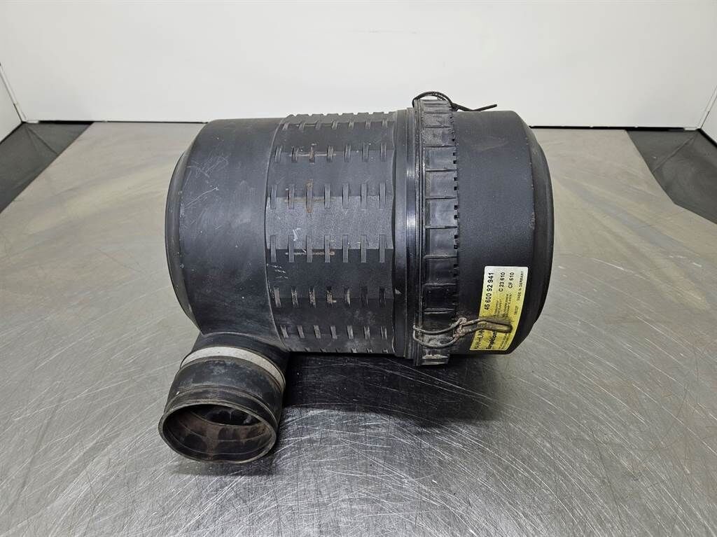 AZ210E-Europiclon 600-Mann+Hummel-Air filter 3