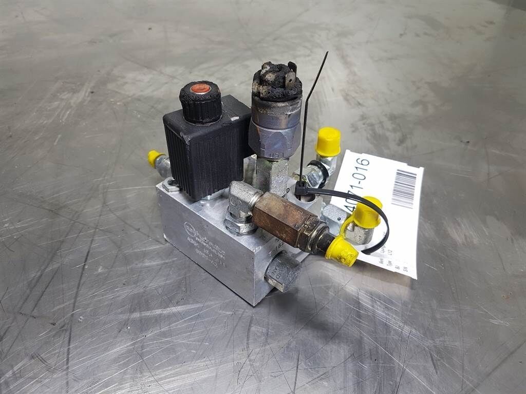Hydraulics A304 - Ljungby Maskin L12 - Valve 2