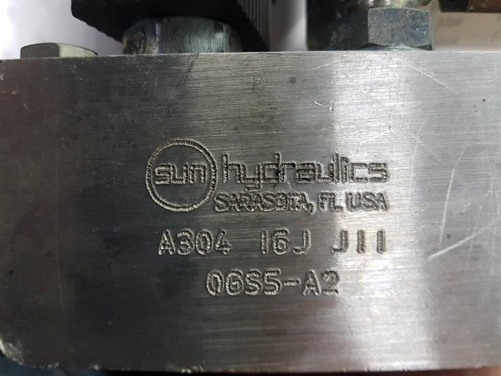 Hydraulics A304 - Ljungby Maskin L12 - Valve 3