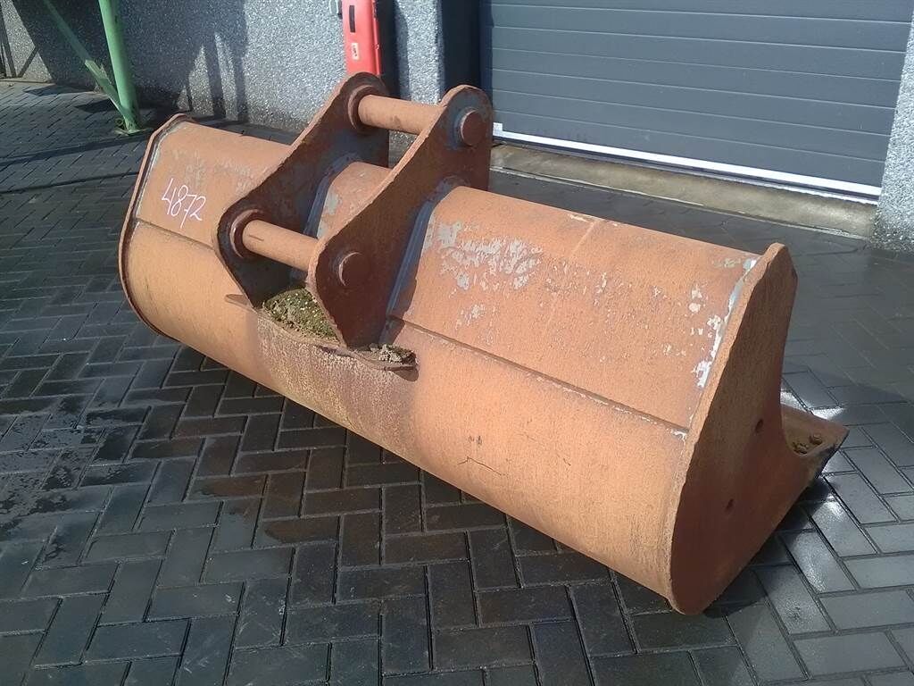 2,05 mtr - Bucket/Schaufel/Dichte bak 2