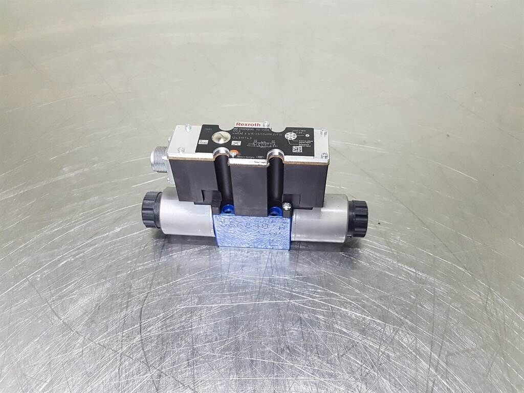 4WRAE6W15-23/G24N9K31/F1V-R900908195-Valve/Venti 3