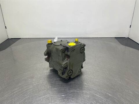 - Drive motor/Fahrmotor/Rijmotor 2