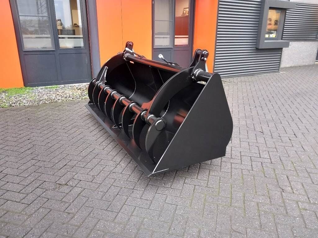 TL120-2,40mtr-Silage grab/Greifschaufel/Uitkuilb 1