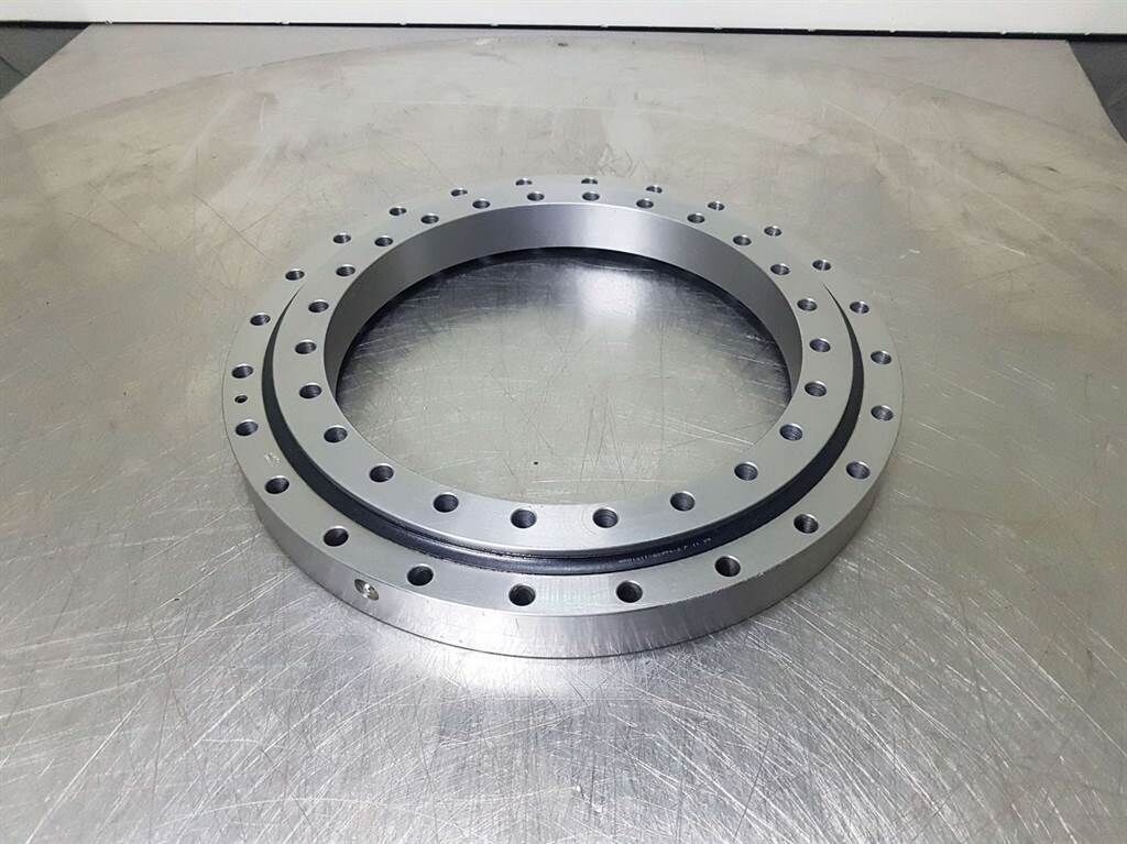 - IMO 13000068-Slewing ring/Drehkranz/Draaikrans 2