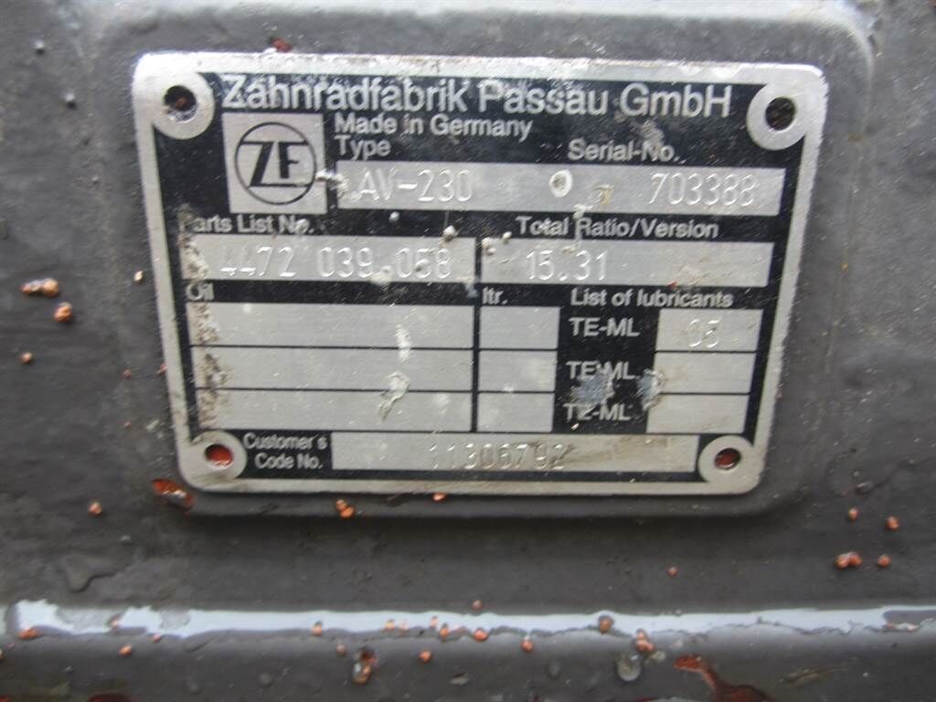 L30B-Z/SX - ZF AV-230 - 4472039058 - /Achse/As 3