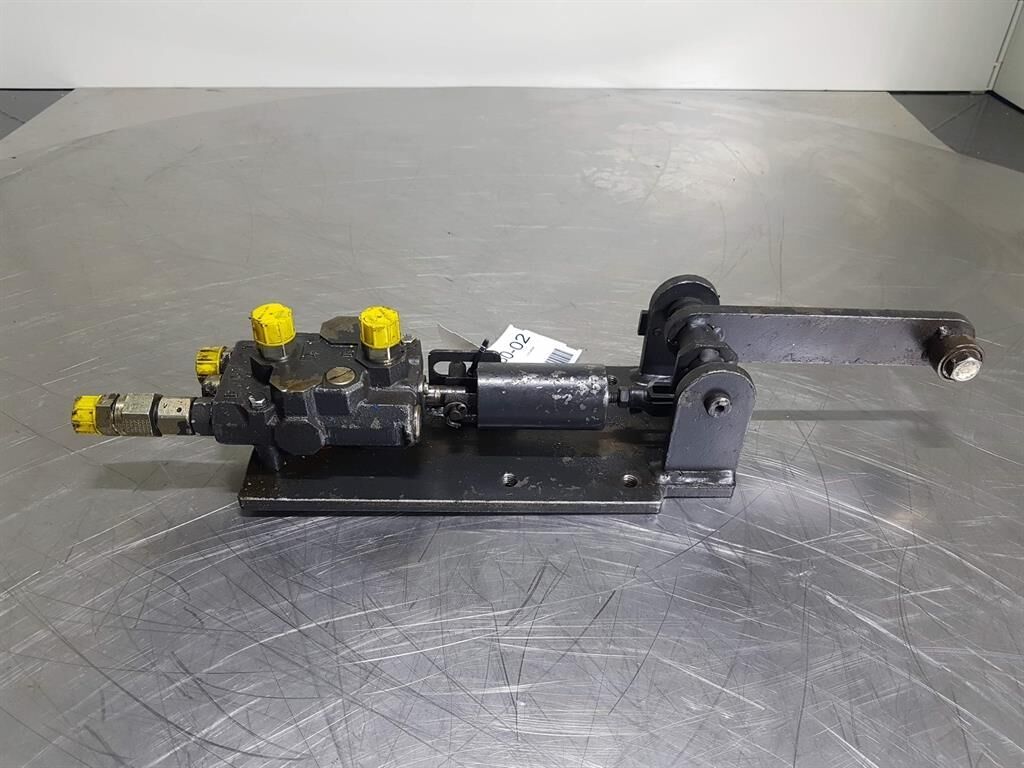 AZ14-4198271A-Bucher Hydraulics 051012052-Valve 3