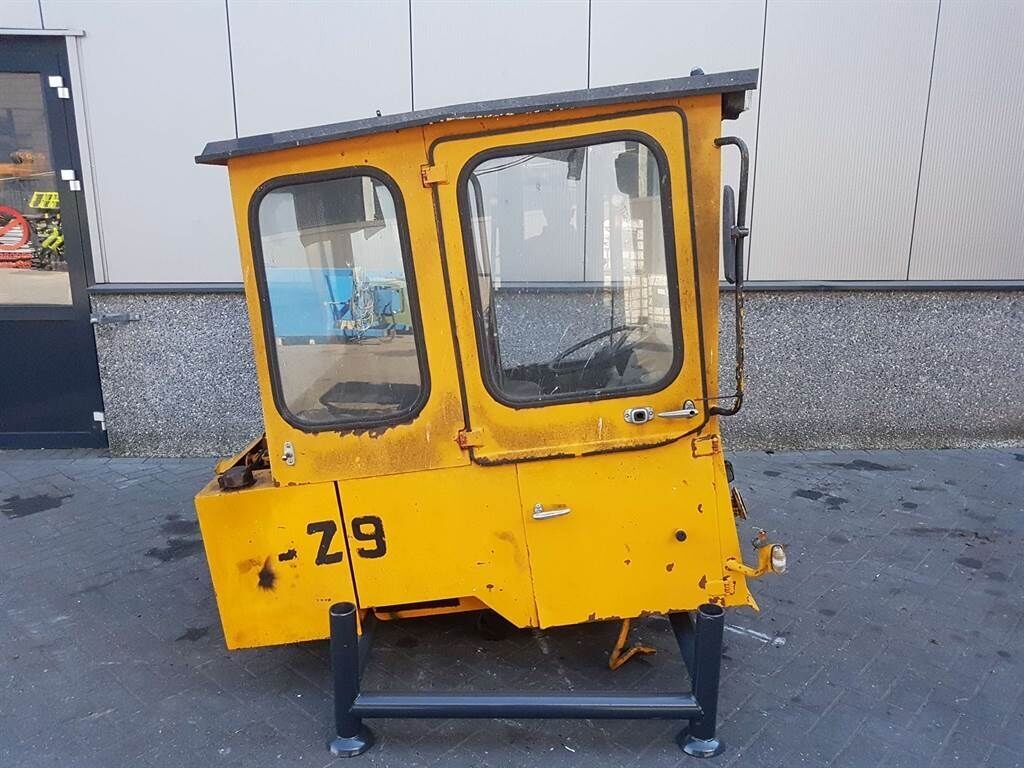 AZ9/AS7CS - /Kabine/ e 1