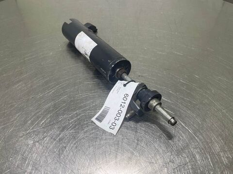 Telehandler-Spicer Dana 212/763-Wheel cylinder 2