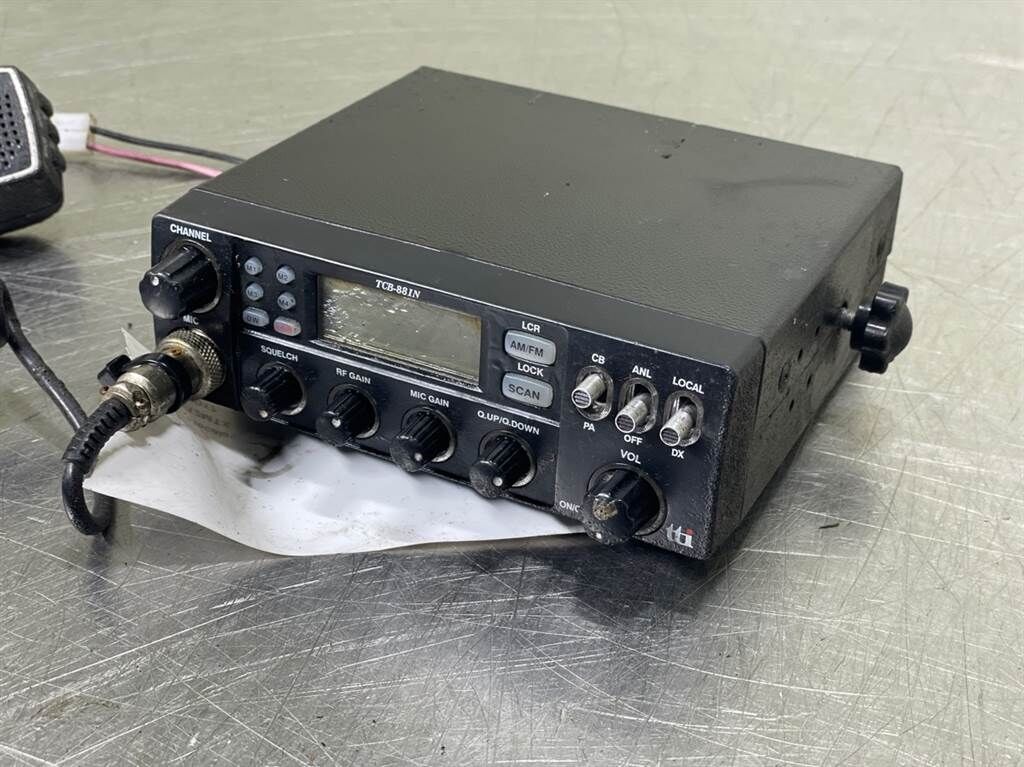 12MTX-TTI TCB-881N-Transceiver/Zendbak 3