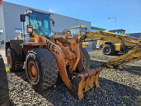 Case 821C - (For parts)