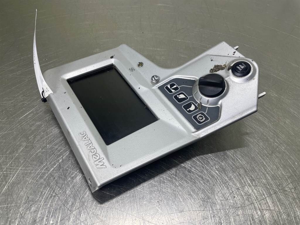 12MTX-6160134-Dashboard/Console/Konsole 2