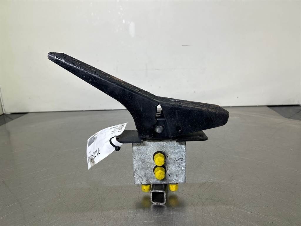 TW150-Atlas 6073926-Pedal/Pedaal 2