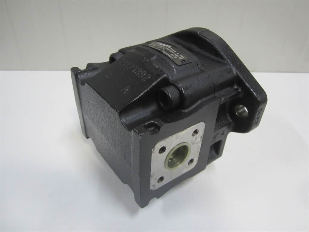 Schaeff SKL854/TL100/TL120 - 5100620029 - Gearpu 2