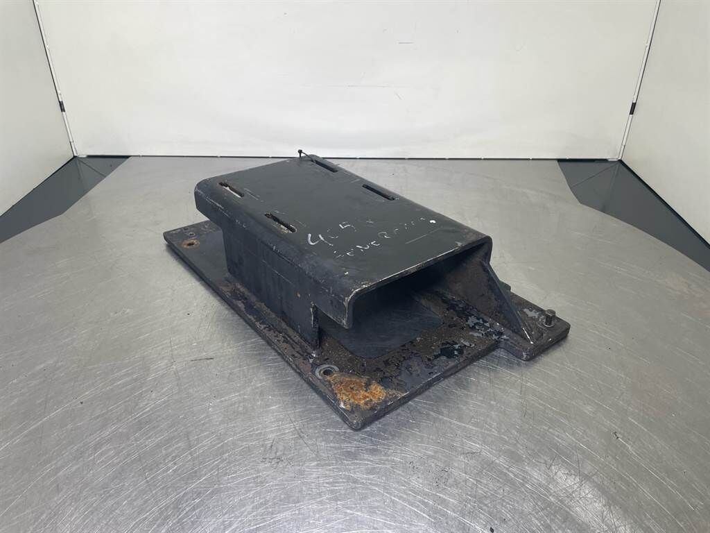 A904C - Generator frame/plate 3