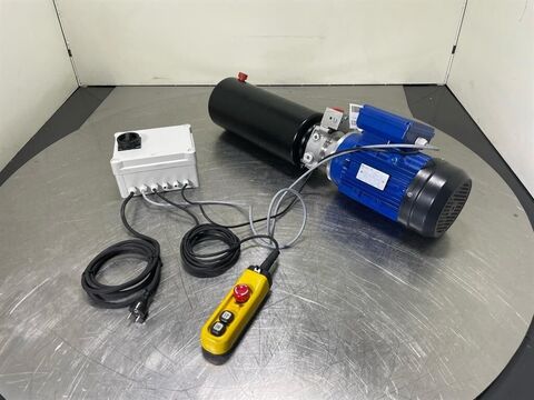 Sonstige Electramo ML100L1-4 - 2,2kW - Compact-/steering 