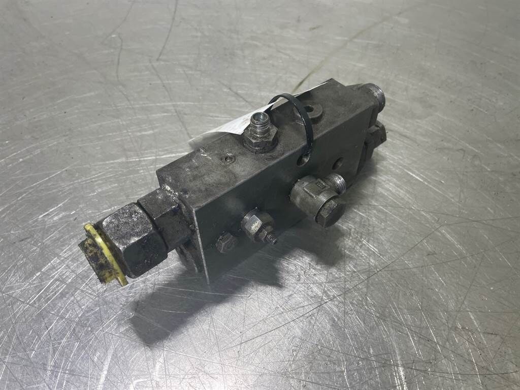 AZ150-184402A/23105053-Valve/Senkbremsventile 1