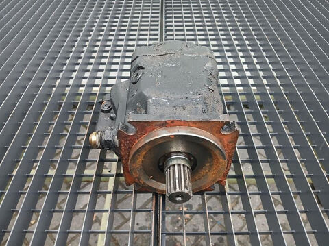 TAD720VE - Load sensing pump 2