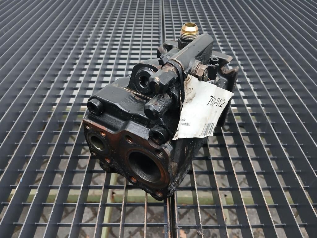 TAD720VE - Load sensing pump 3