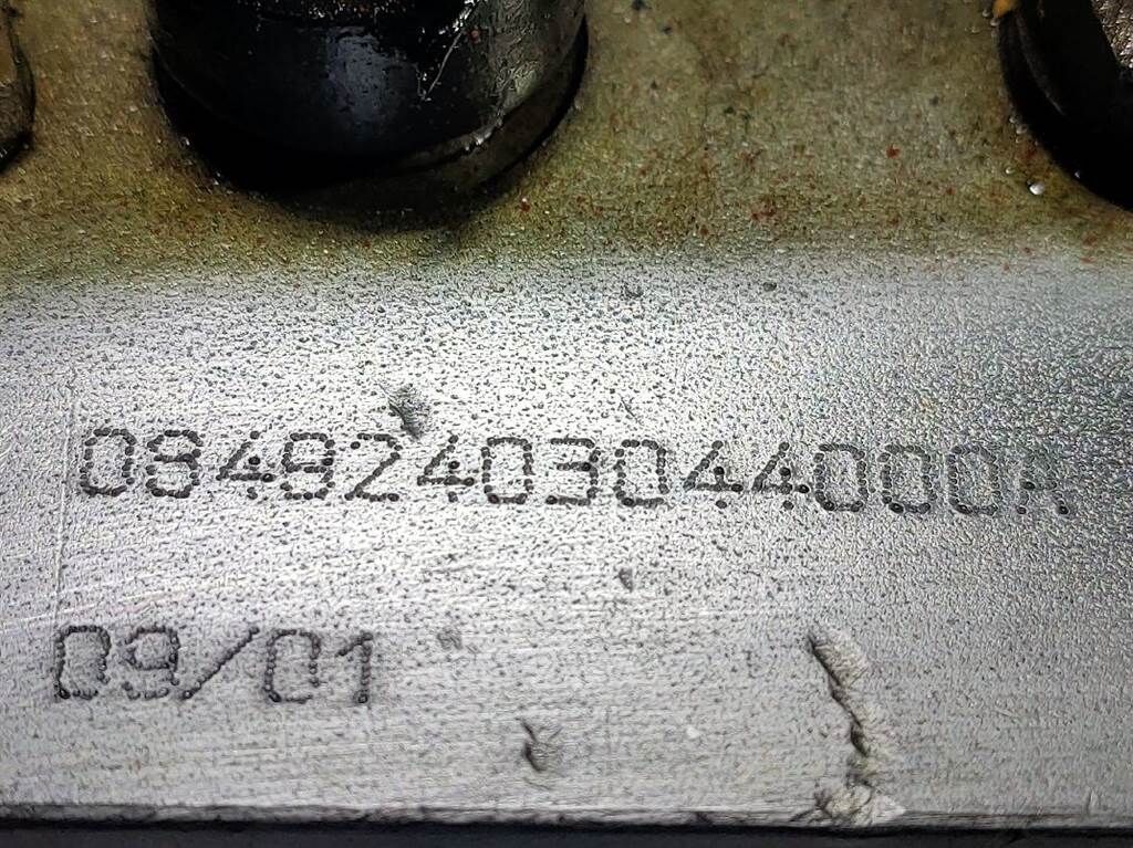 Oil Control 08492403044000A -Counter balance val 2