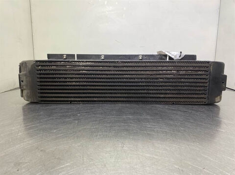 LH24M-11831726-Cooler/Kühler/Koeler 2