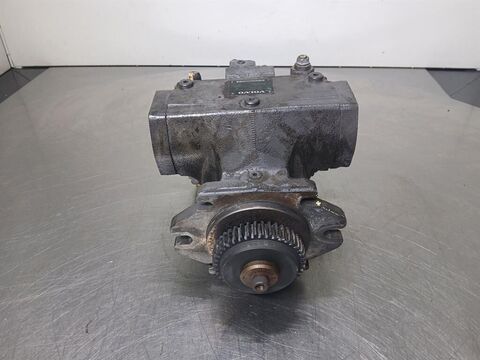 Sonstige L40B-Speeder-11308293-Drive pump/Fahrpumpe/Rijpo