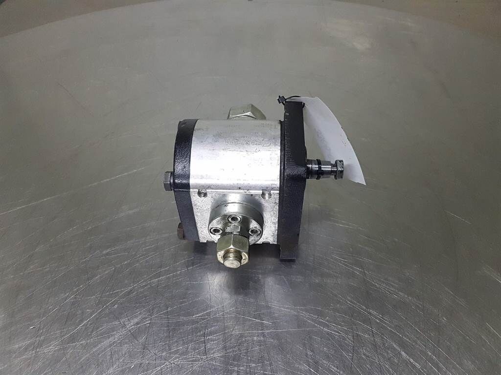 PLP30.38S0-83E3-Gearpump/Zahnradpumpe/Tandwielpo 1