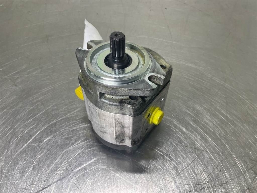 L35B-Haldex WP15A1-1830497-Gearpump/Zahnradpumpe 1