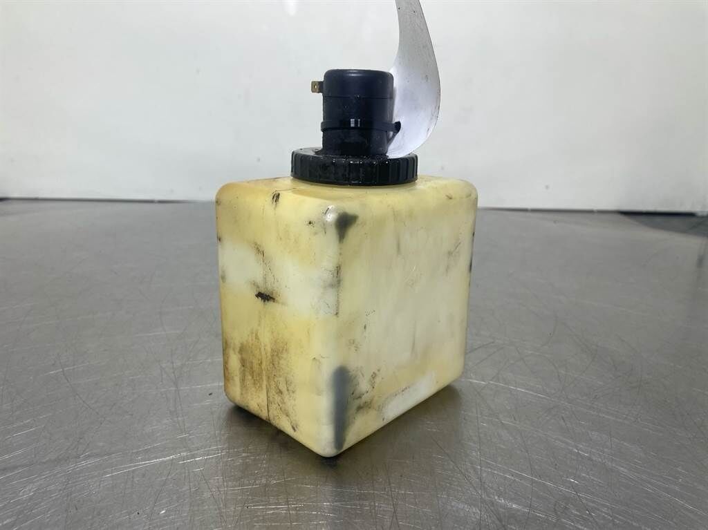 TW150-3602515-Tank/Behälter/Reservoir 1