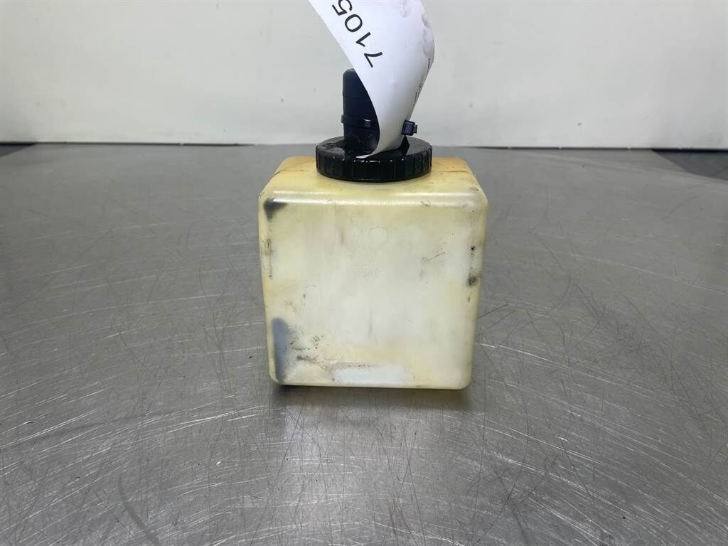 TW150-3602515-Tank/Behälter/Reservoir 2