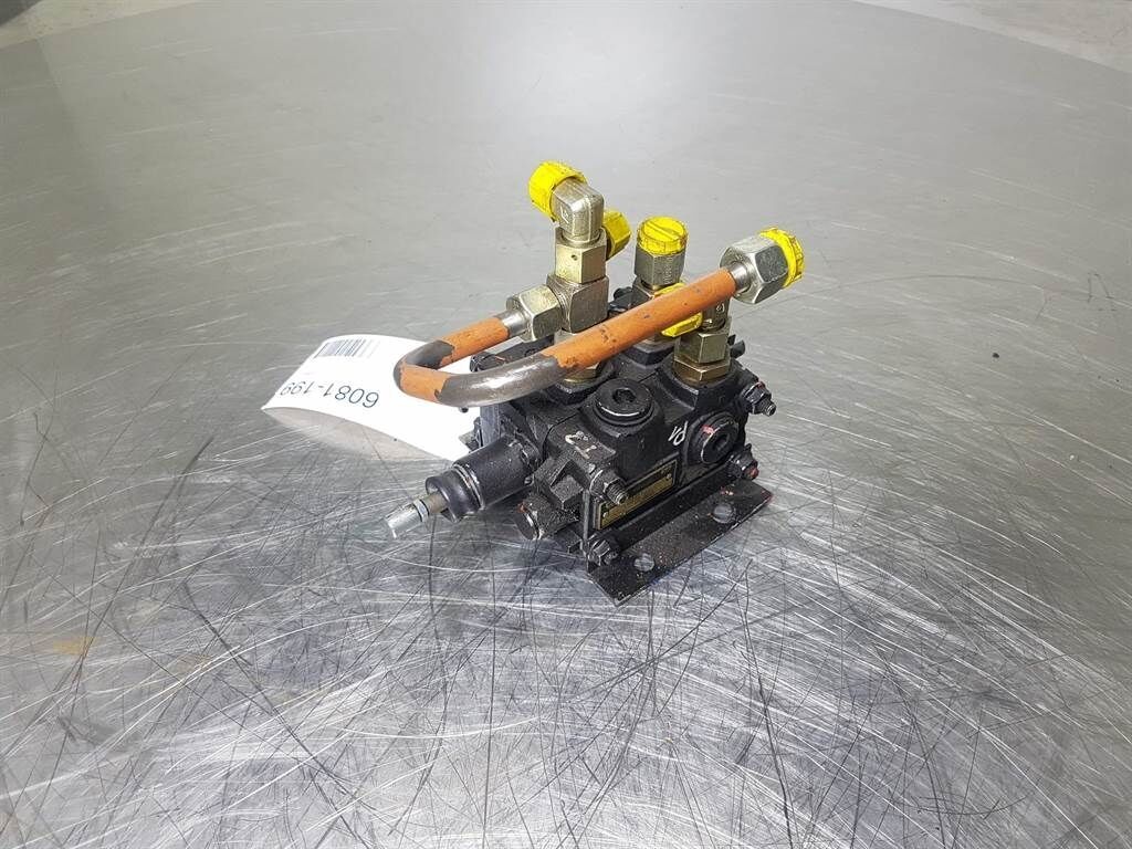 HV07-1221 - Valve/Ventile/Ventiel 2