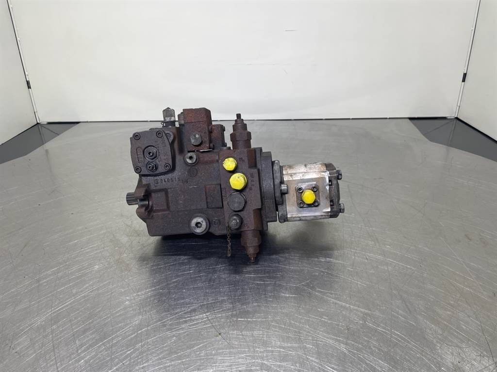 835E-142875-Drive pump/Fahrpumpe/Rijpomp 1