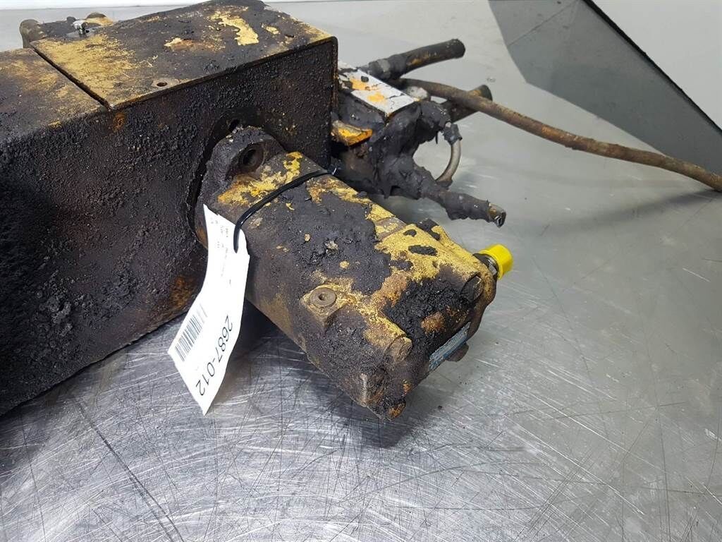104-1005-004-Hydraulic motor/Hydraulikmotor 2