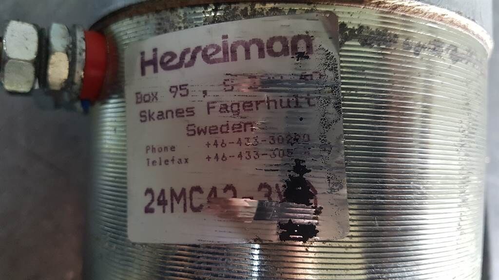 24MC42-3WA - Emergency steering unit 3