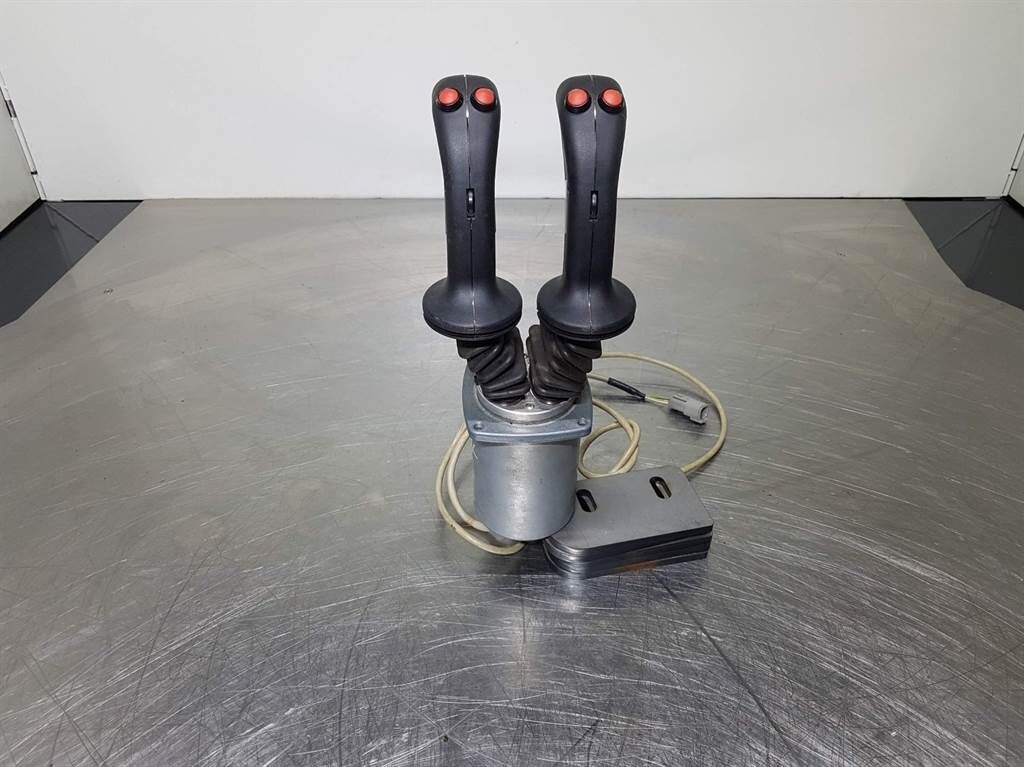 W. Gessmann D8/B3 - Joystick/Steuergriff/Bedieni 1