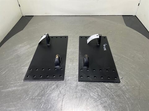 Sonstige Aanlasoren Landbouw - Adapter plate/Adapterplatt
