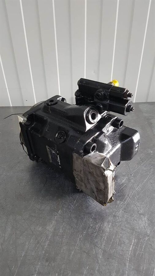 11308797 - L50F/L50G - Load sensing pump 2