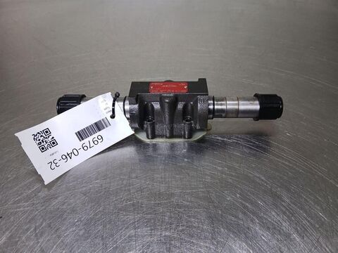 Sonstige Hytos RPE4-103Y11-15888900-NG10 4/3 Valve