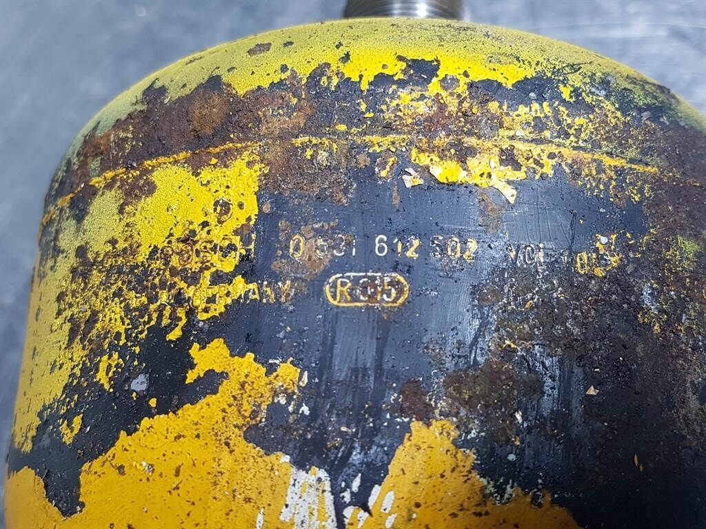 0 531 612 502 - Ahlmann AZ200 - Accumulator 2