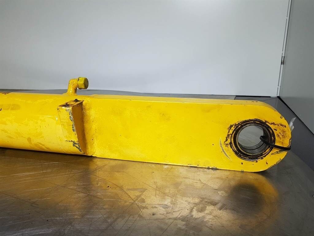 320 - Tilt cylinder/Kippzylinder/Nijgcilinder 2